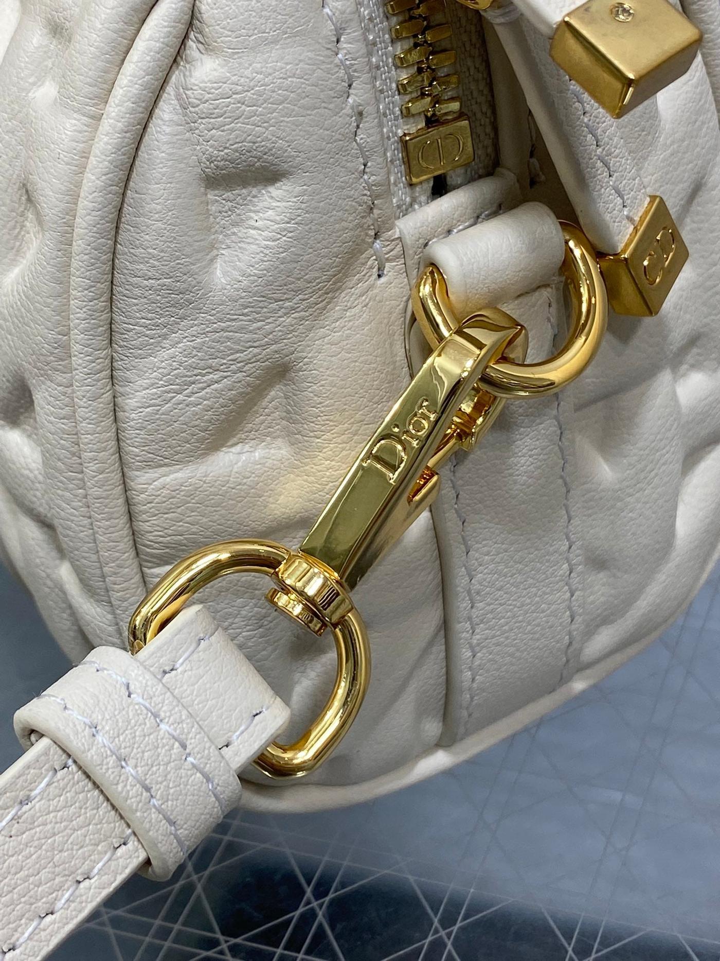Dior Groove Mini White Cream Quilted Calfskin Bag - Image 8