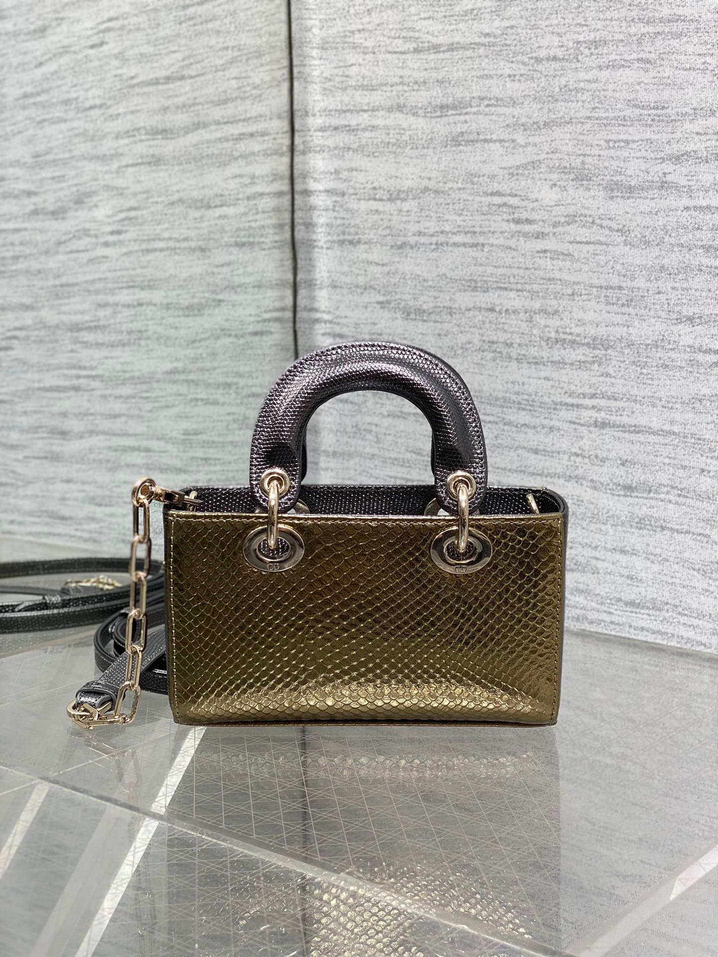 Dior Small Lady Gold Metallic Lambskin Bag - Image 3