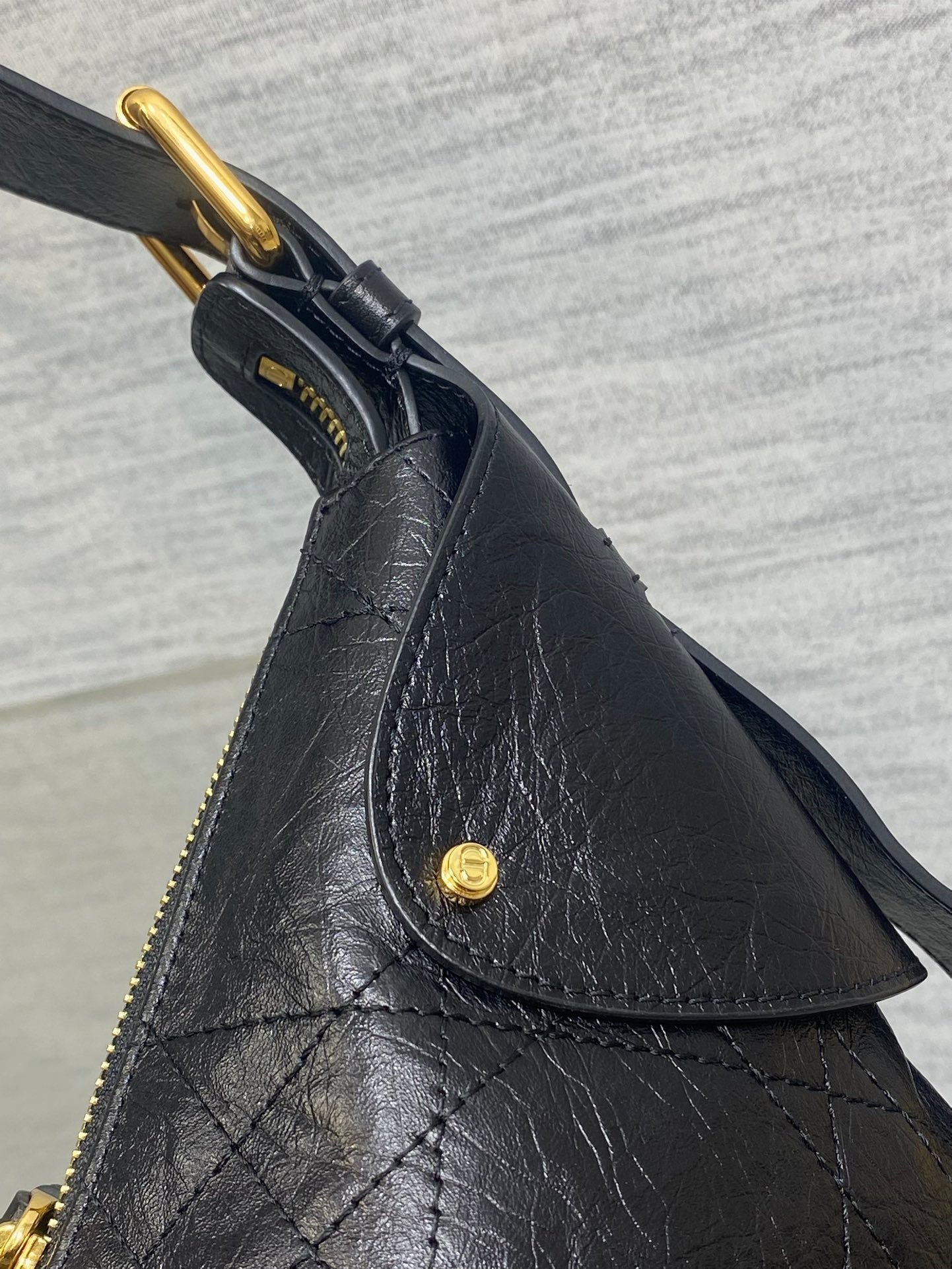 Dior Voyage Handbag Black Crinkled Calfskin - Image 7