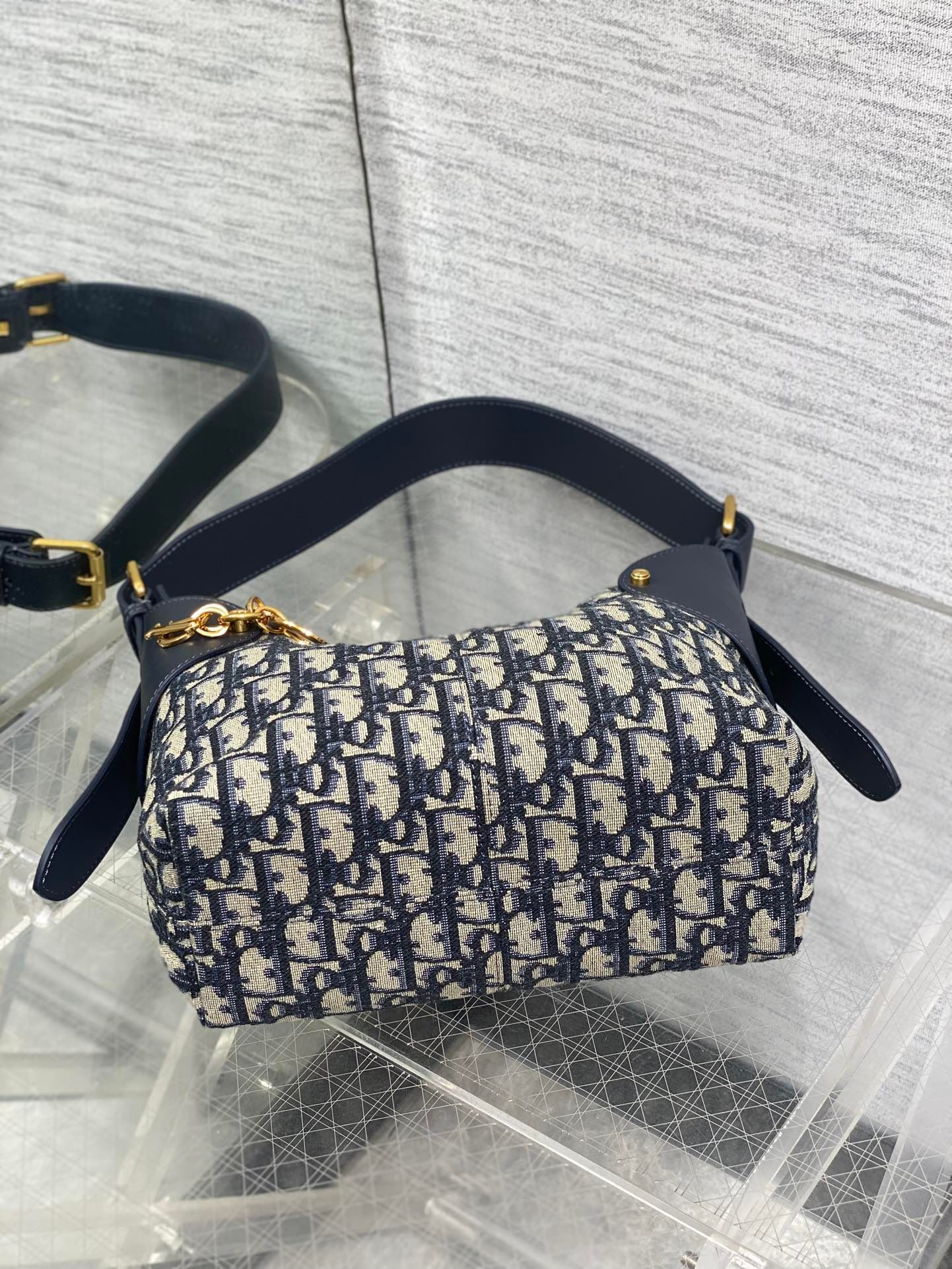 Dior Voyage Color-block Canvas & Leather Bag - Image 7
