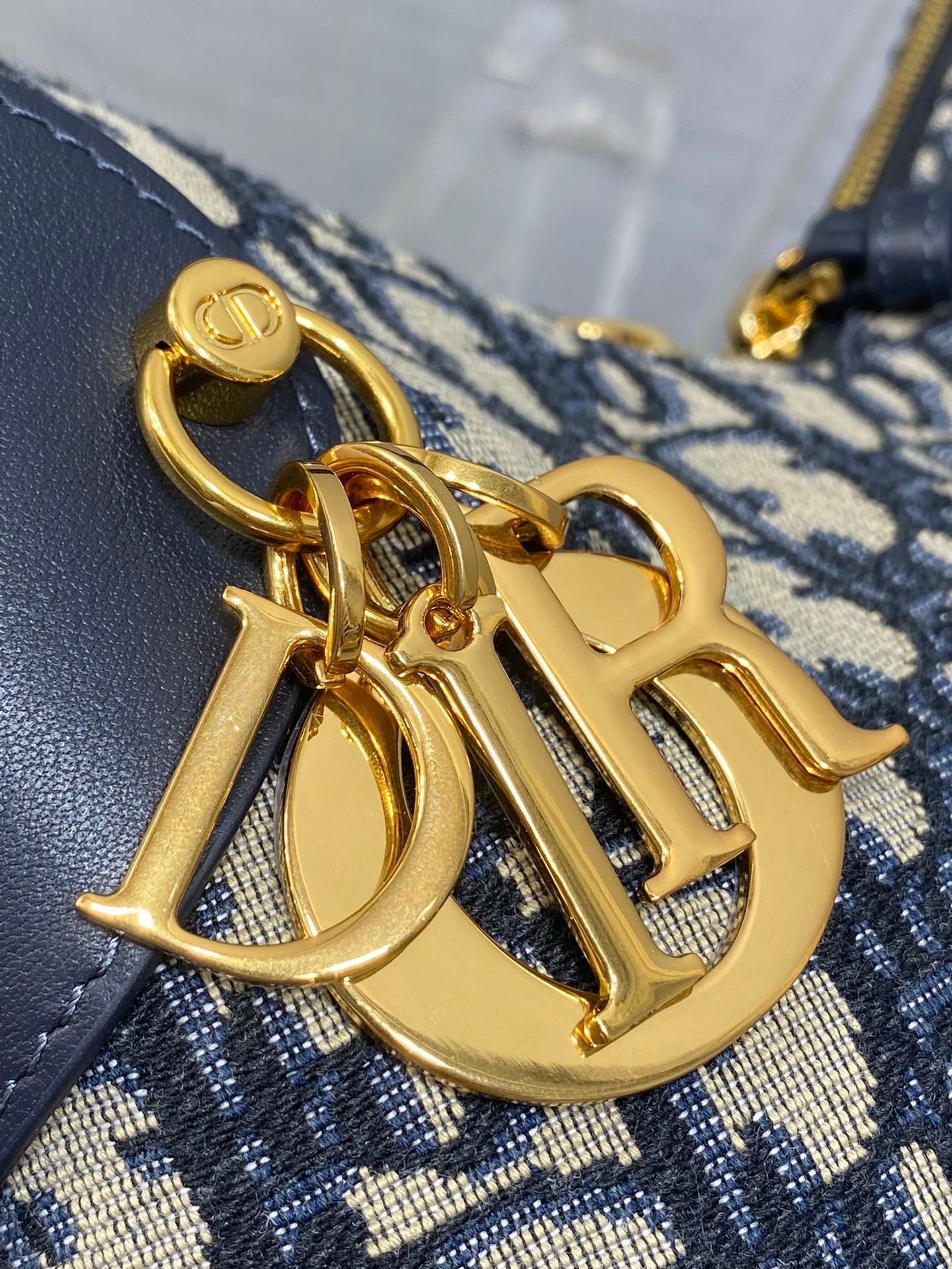 Dior Voyage Color-block Canvas & Leather Bag - Image 3