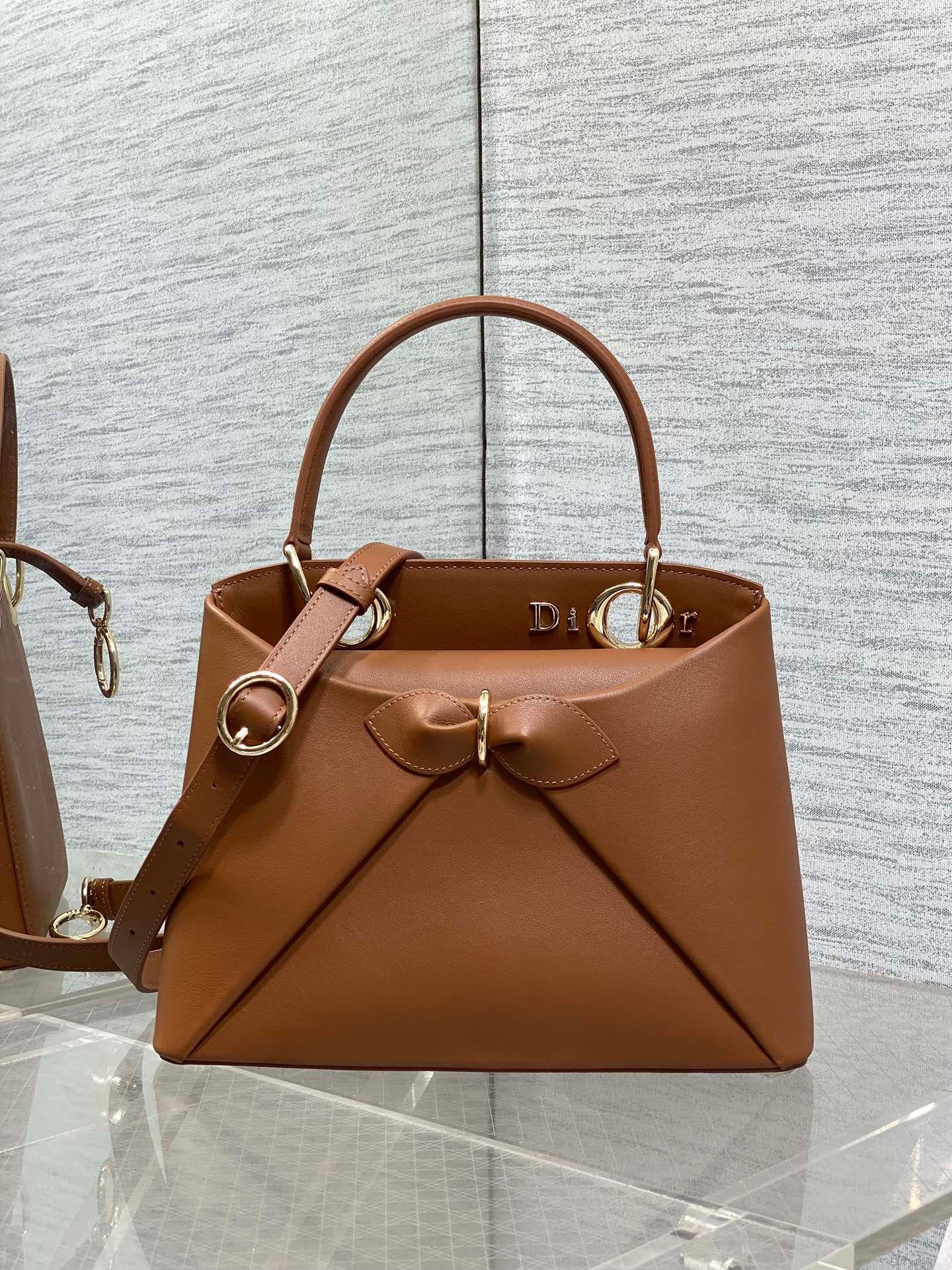 Dior Bow Series Caramel Brown Leather Tote Bag - Image 3