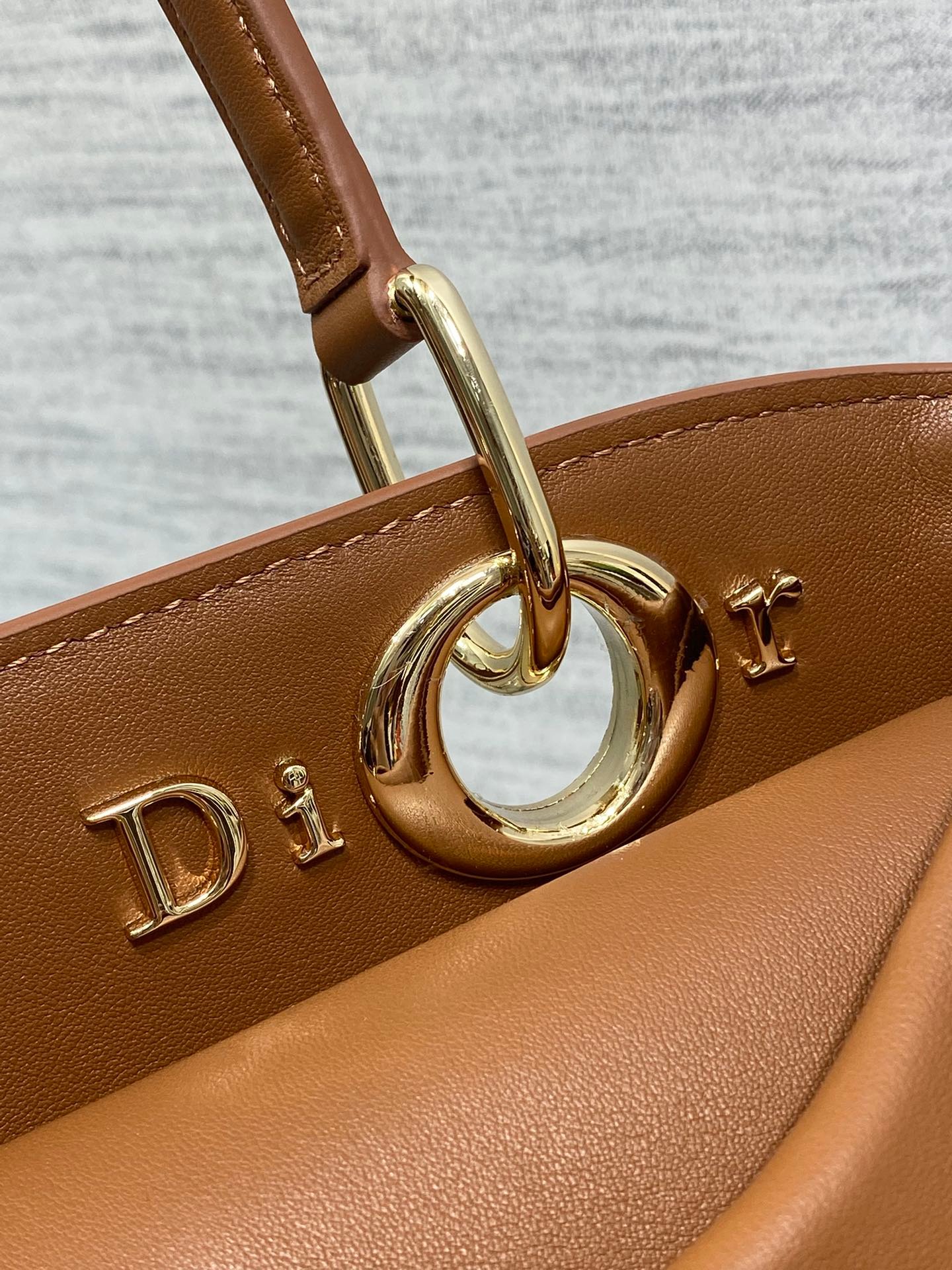 Dior Bow Series Caramel Brown Leather Tote Bag - Image 4