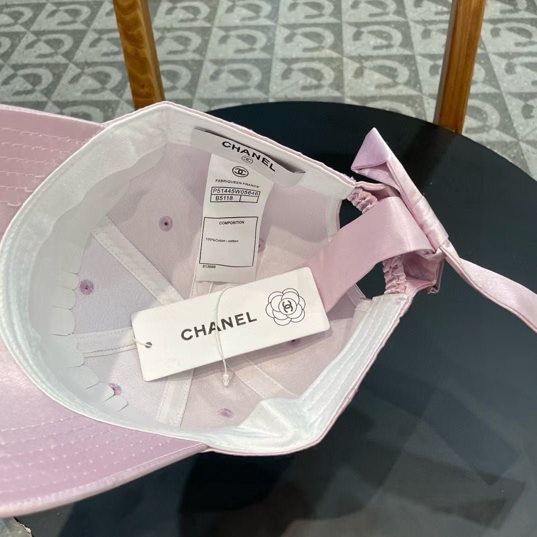 BASEBALL HAT IN LIGHT PINK SILK SATIN 404864 - Image 7