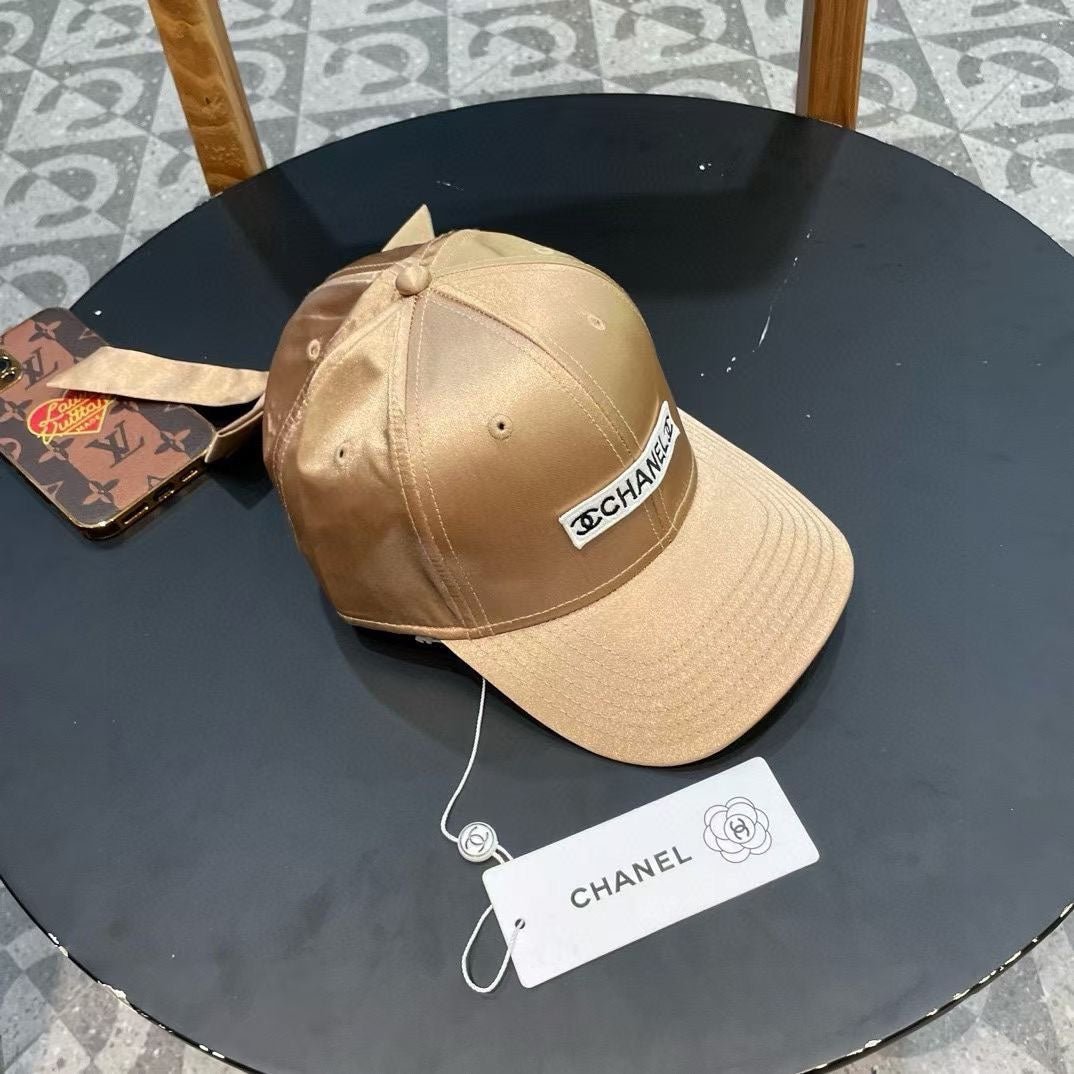 BASEBALL HAT IN GOLD SILK SATIN 404866 - Image 3