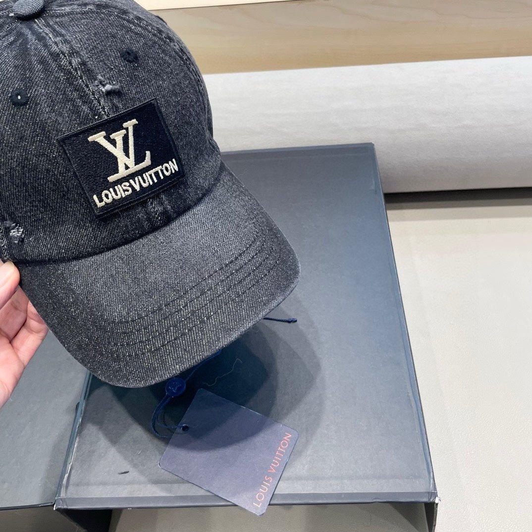 Alternative view of LOUIS VUITTON BASEBALL CAP IN DARK GRAY DENIM 406958