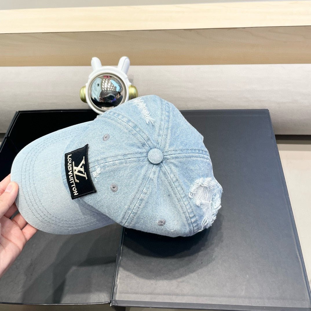 Alternative view of LOUIS VUITTON BASEBALL CAP IN LIGHT BLUE DENIM 406959
