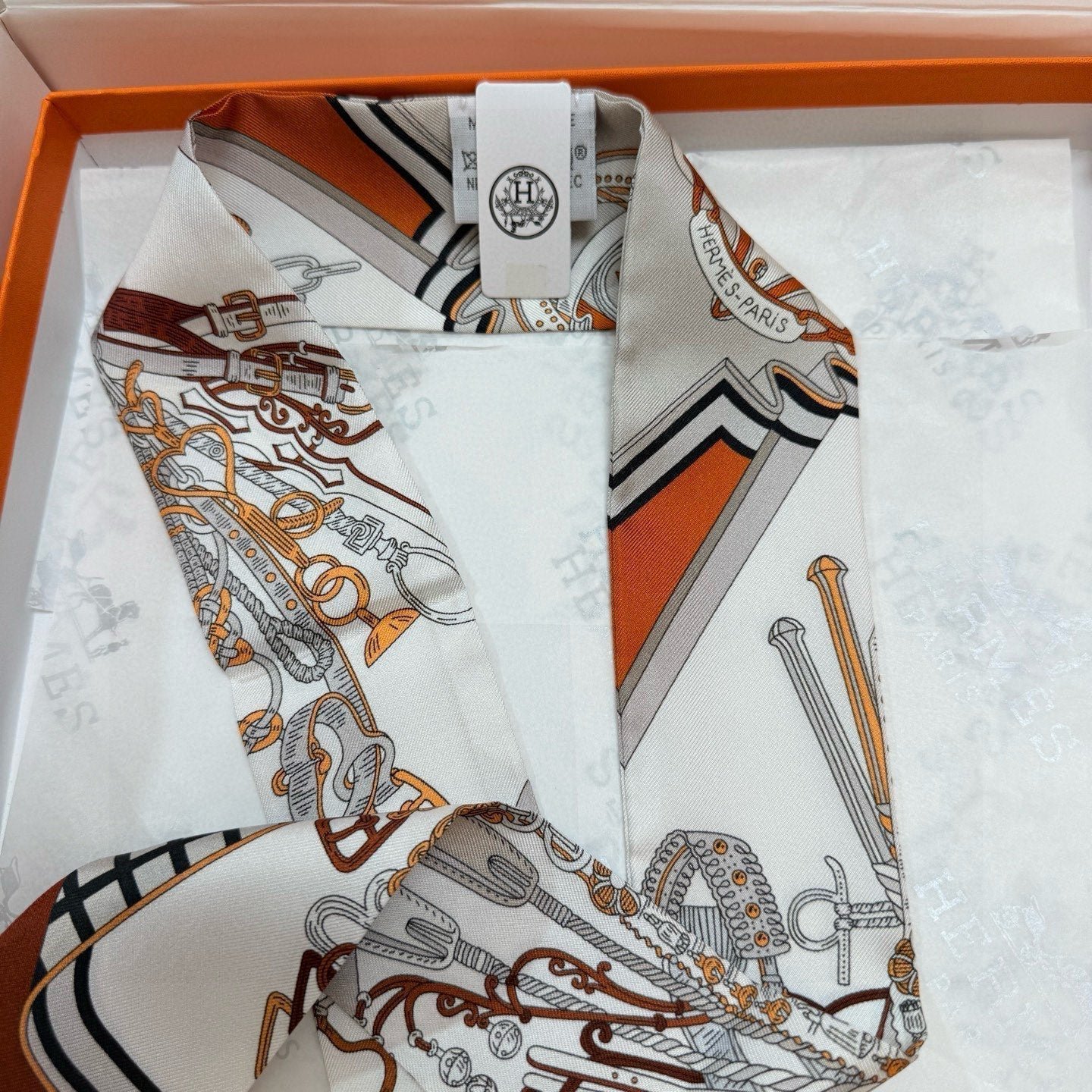 Hermès Striped Silk Twilly - Image 7