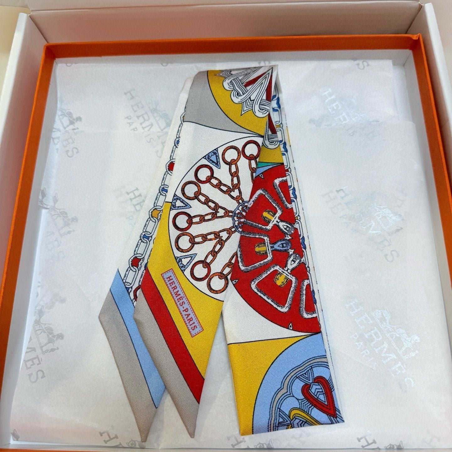 Alternative view of HERMES HERMES 25S SCARF 90 IN SILK 856724