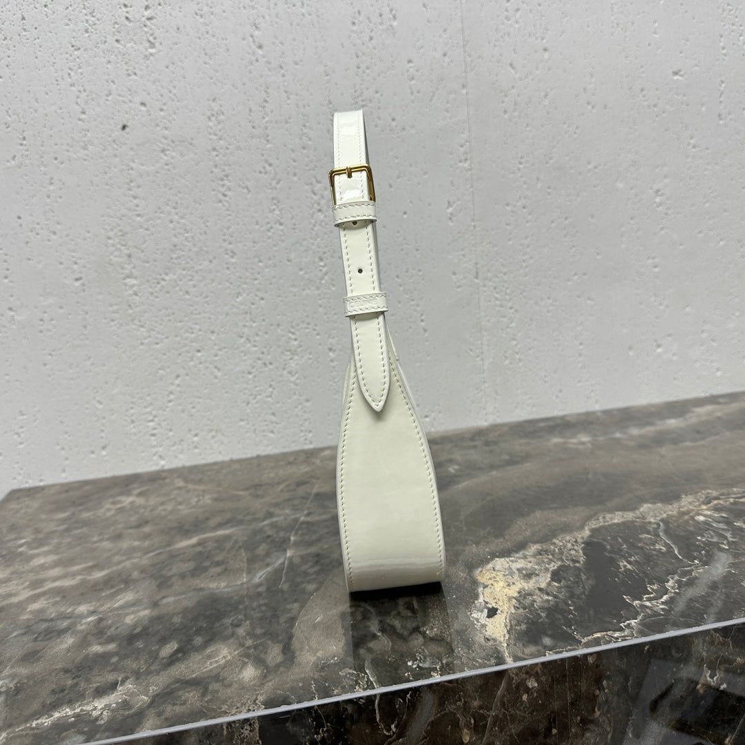 Celine Shoulder 20 Patent Calfskin Bag - Image 4