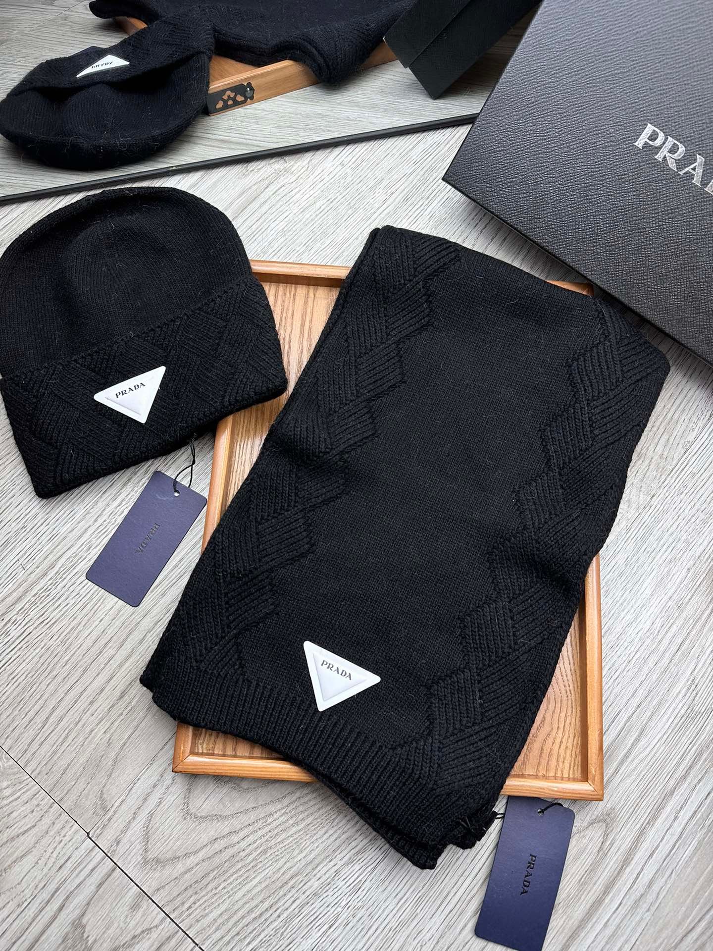 Prada Style Plain Black Knit Set - Image 8