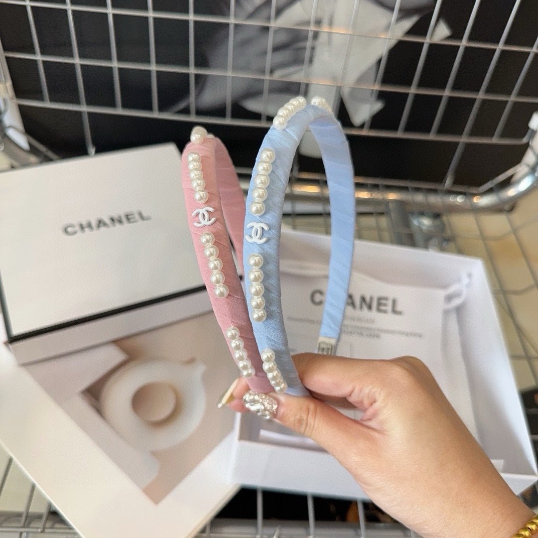 Chanel Pink Silk Pearl White CC Headband - Image 6