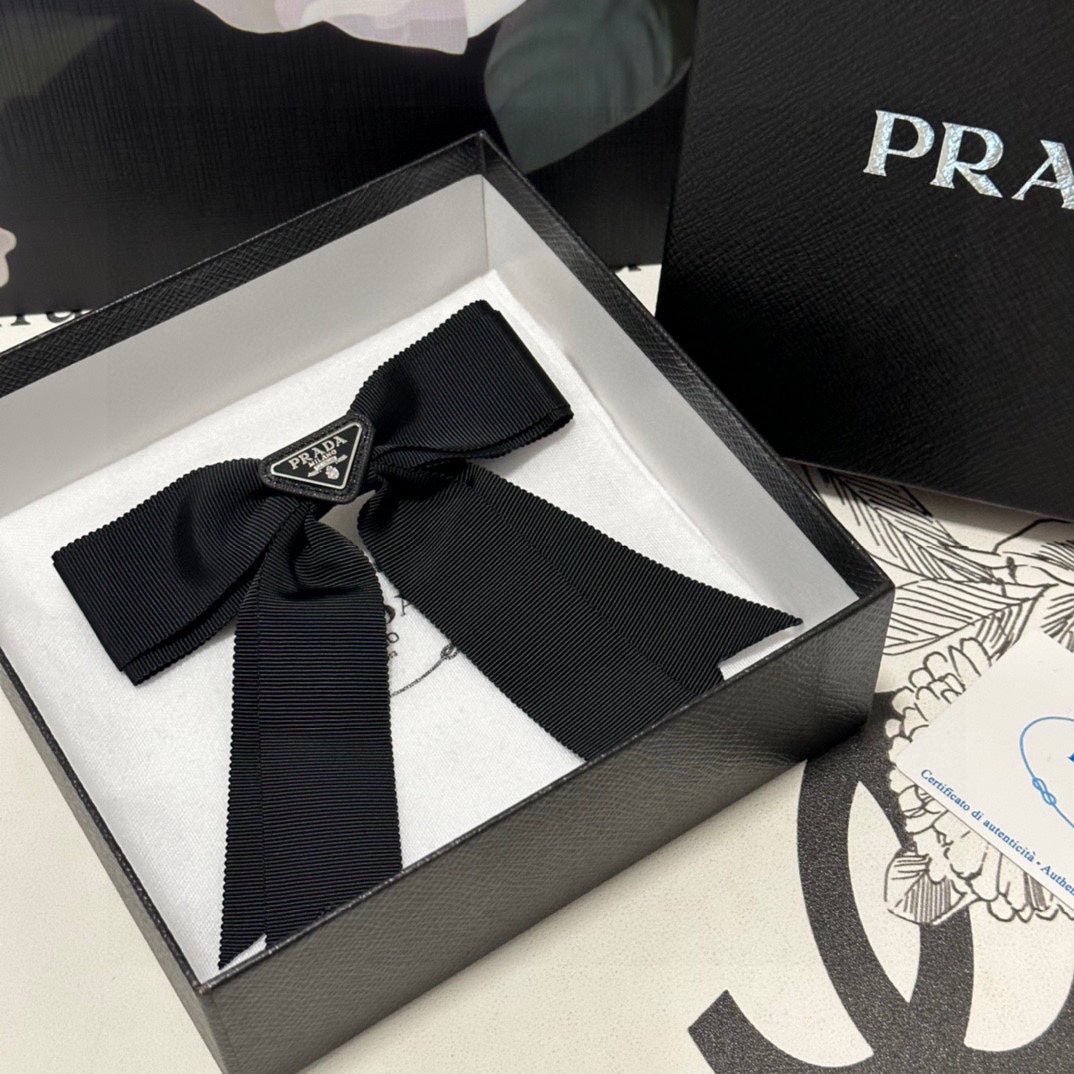 PRADA Pointed Streamer Satin Bow Clip - Image 4