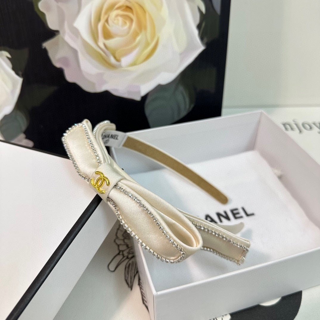 Chanel White Satin Crystal Bow Gold CC Headband - Image 6