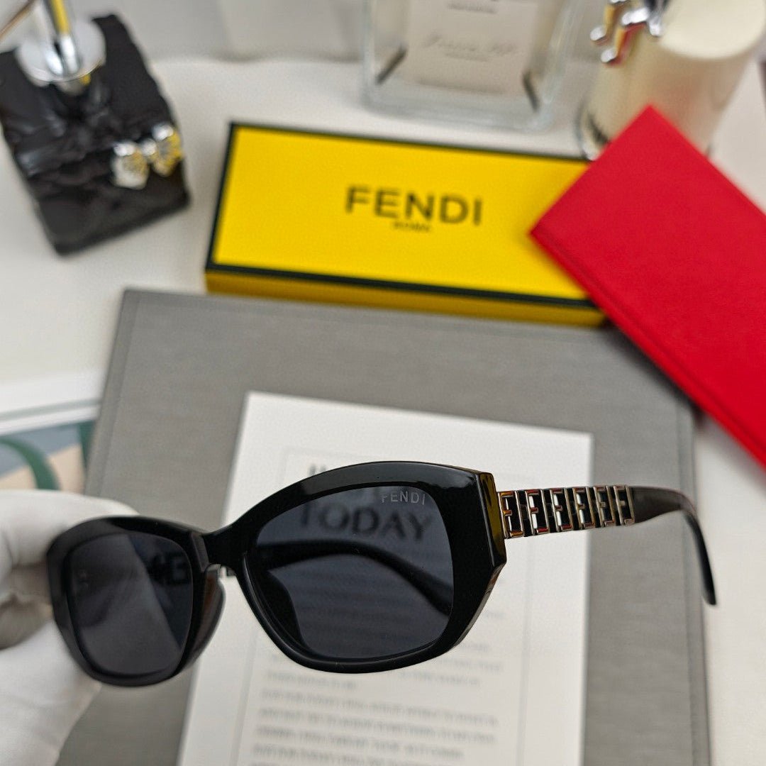 Alternative view of FENDI Acetate Fibre Turtle Shell Cat Eye Sunglasses