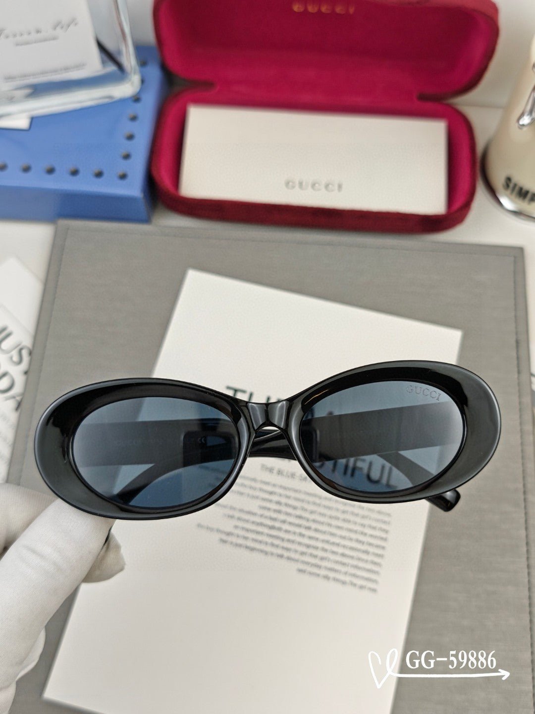 GUCCI Ivory Cat-eye Sunglasses - Image 8