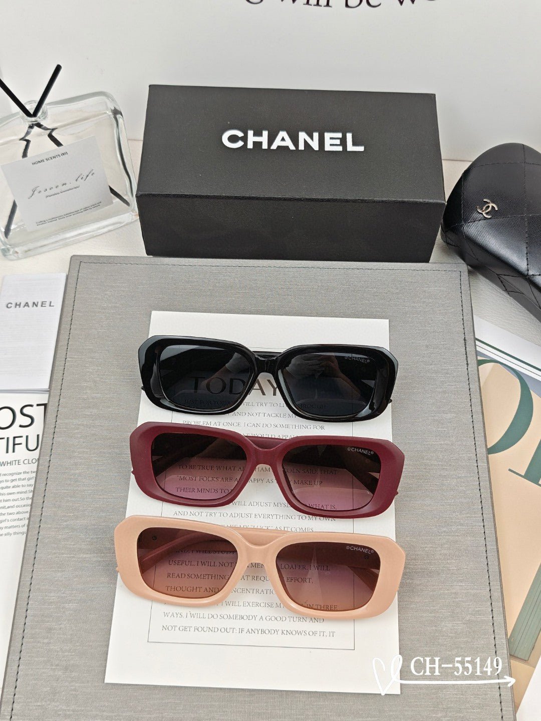 Alternative view of CHANEL RECTANGULAR SUNGLASSES 55149 IN ACETATE