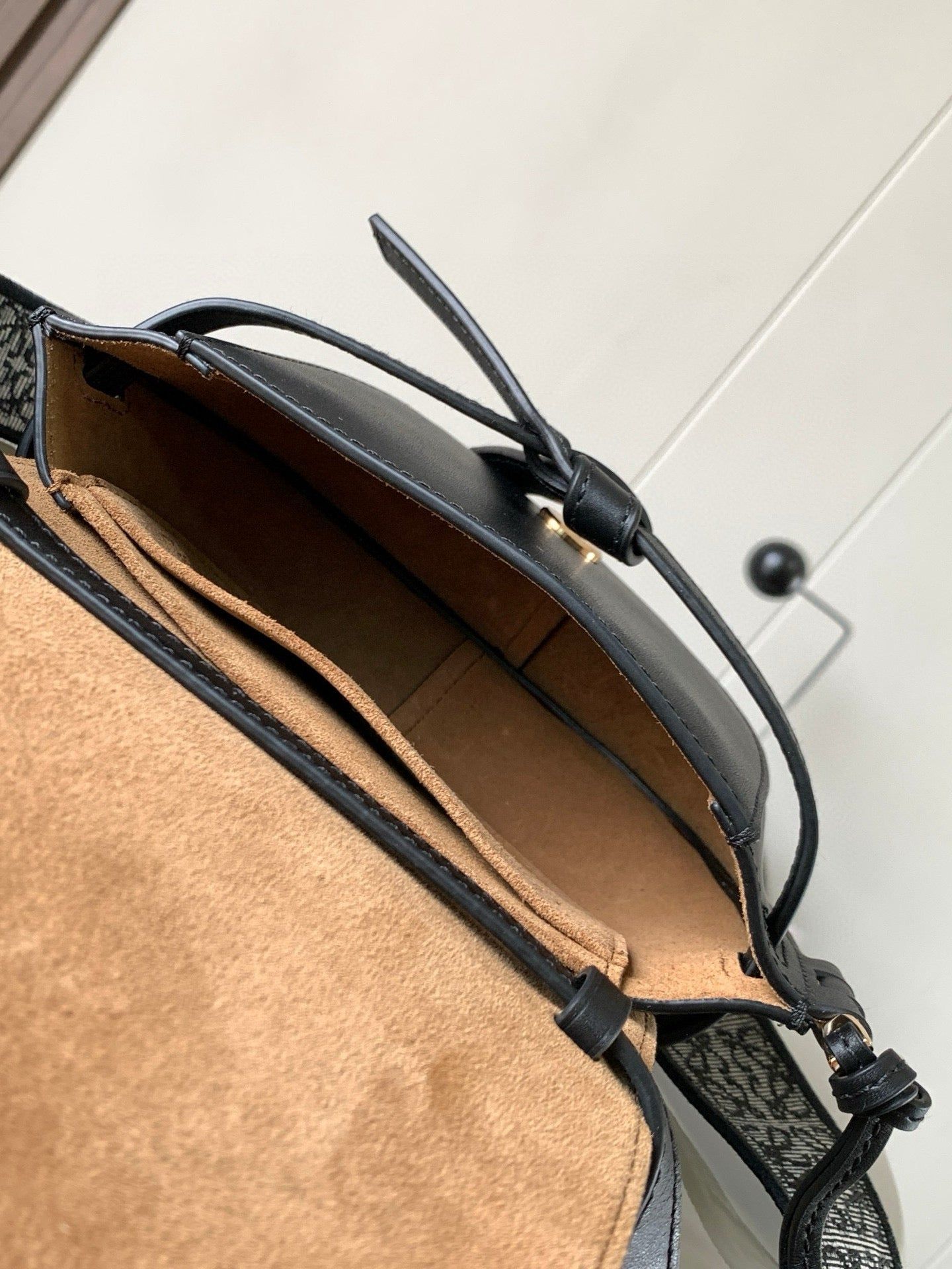 Loewe Mini Gate Dual Black Calfskin 21cm - Image 6