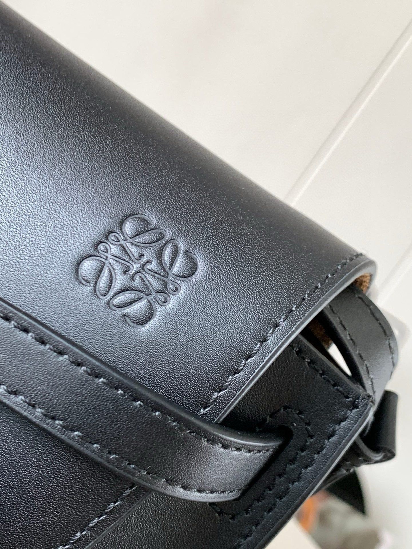 Loewe Mini Gate Dual Black Calfskin 21cm - Image 9