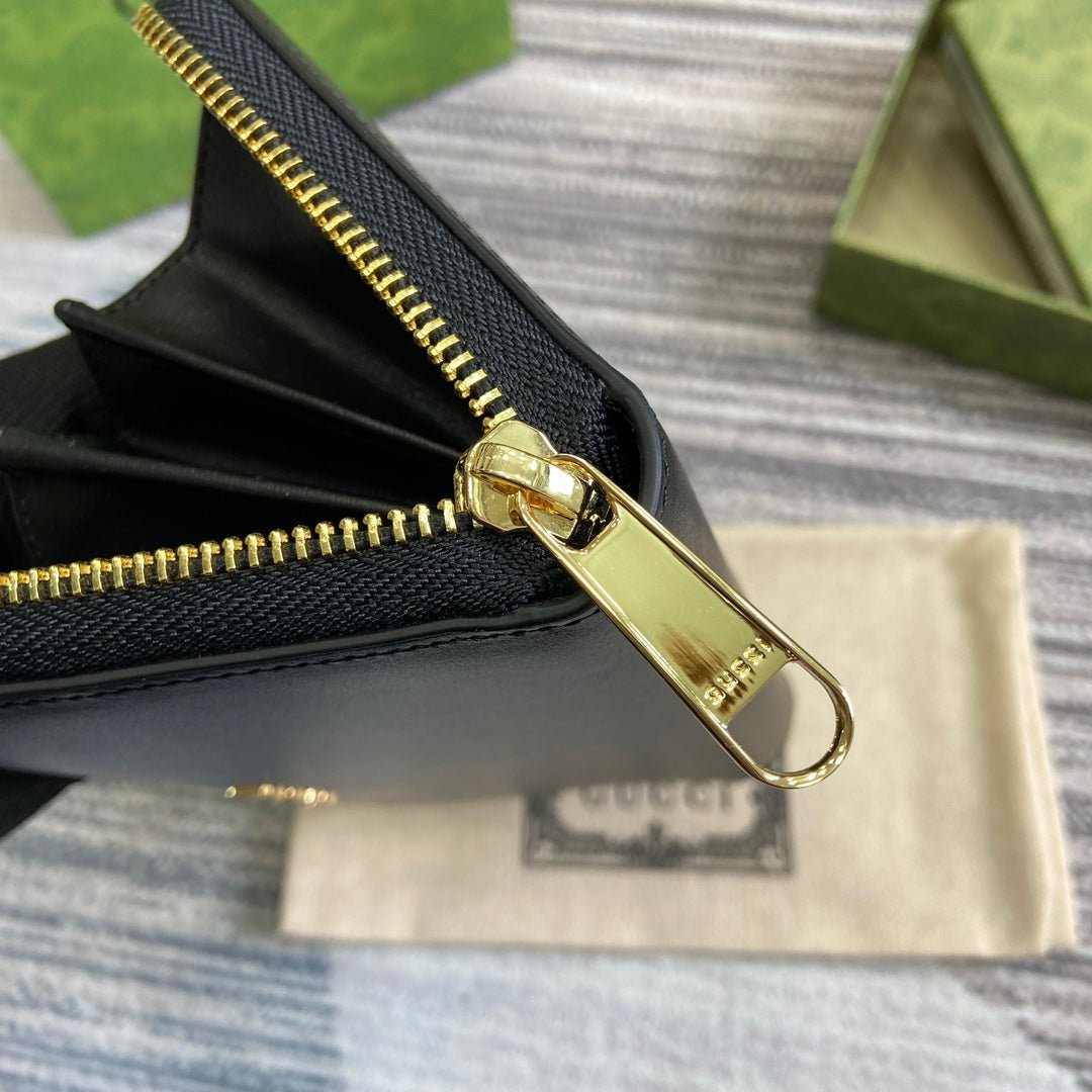 GUCCI Black Logo Zip Around Wallet - Image 7