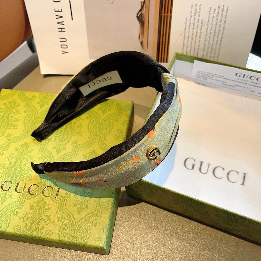 GUCCI Two-Tone Silk Twist GG Headband - Image 8