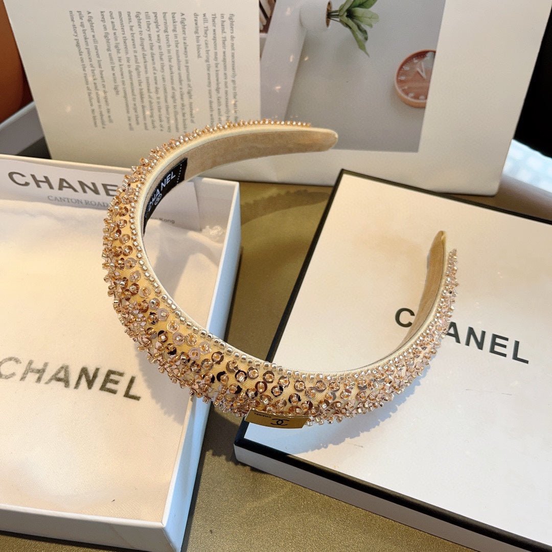 Alternative view of CHANEL LIGHT GOLD FABRIC WITH SEQUINS HAIRBAND 412427