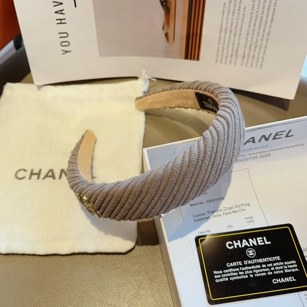 Chanel Grey Corduroy Ribbed Gold CC Headband - Image 3