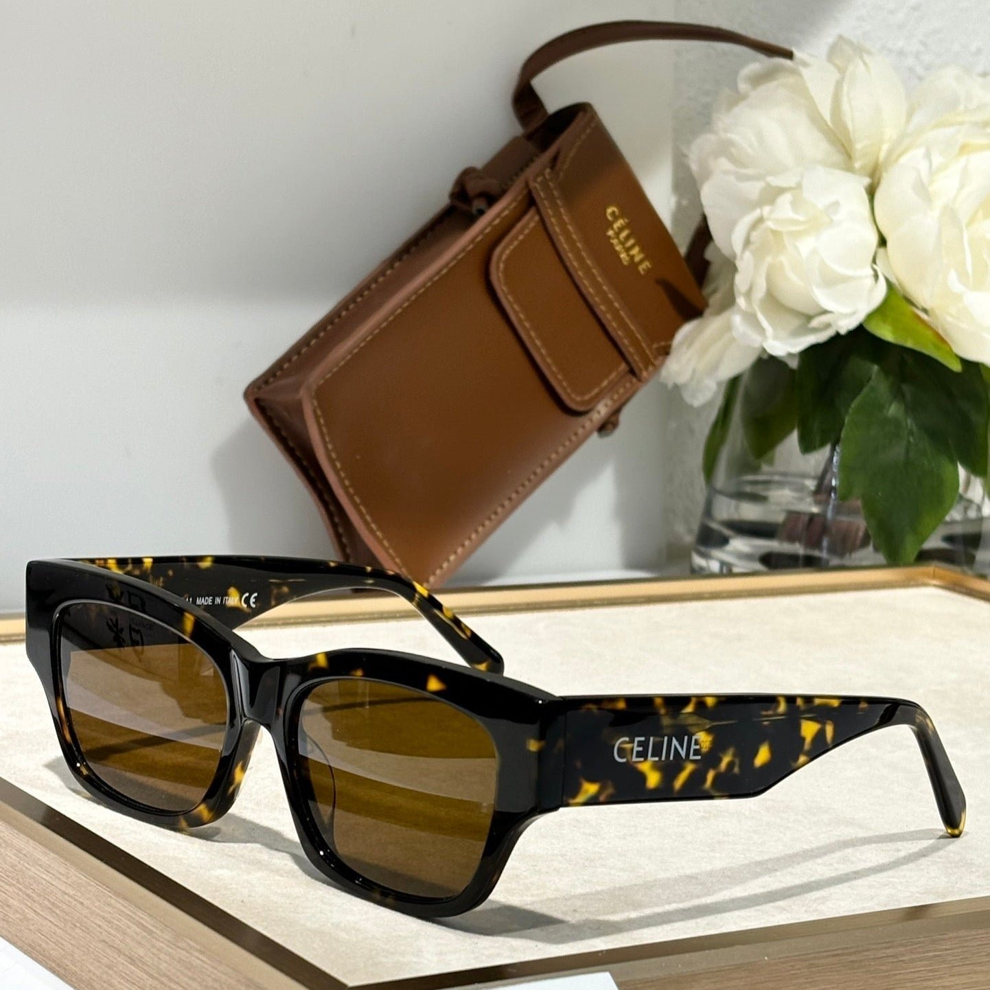 Alternative view of TRIOMPHE SUNGLASS CL40197 IN PINK ACETATE