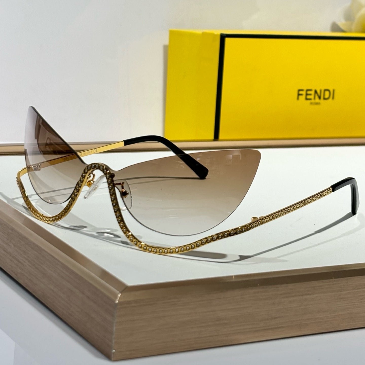 FENDI Frameless Cat-Eye Metal Sunglasses