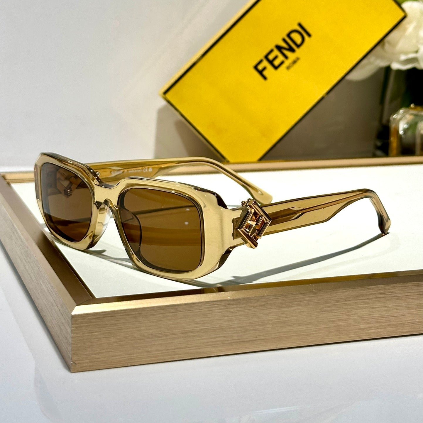 FENDI Transparent Yellow Acetate Fiber Oval Sunglasses