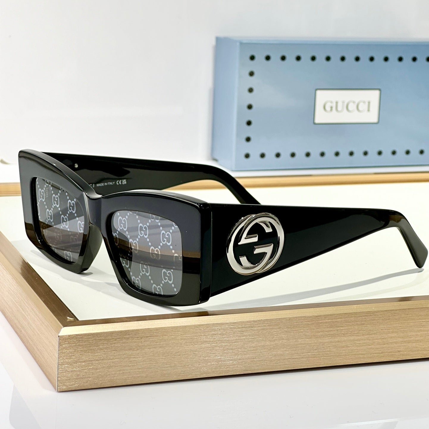 Gucci GG Print Lens Aviator Sunglasses - Image 5