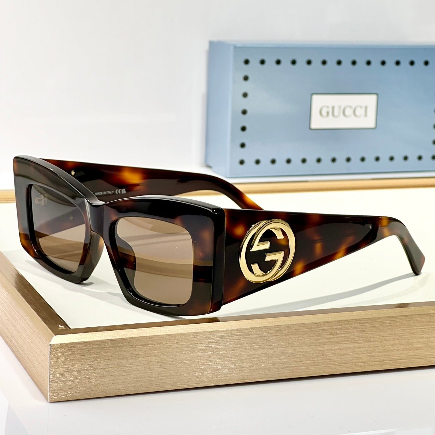 Gucci GG Print Lens Aviator Sunglasses - Image 6