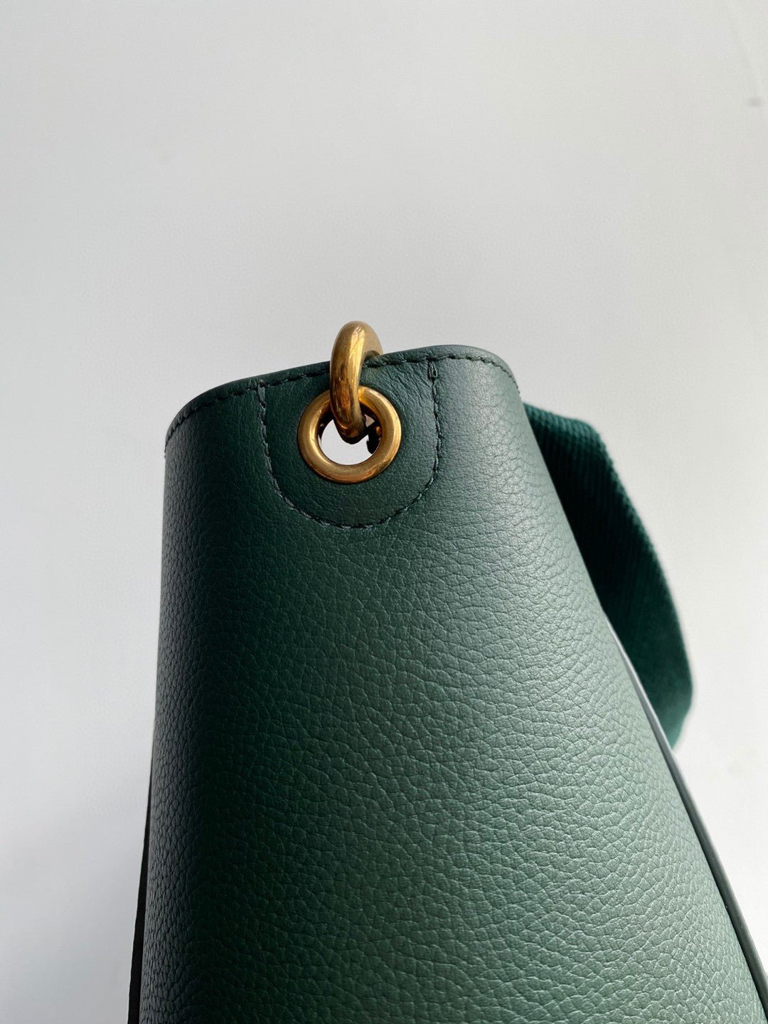 Celine Sangle Seau Bucket 33 Calfskin Bag - Image 5