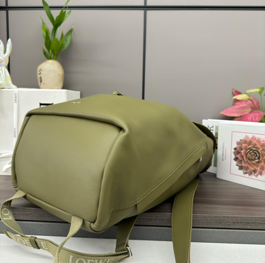 Loewe 2025 Flamenco Backpack 40cm Olive Green Calfskin 274688 - Image 4