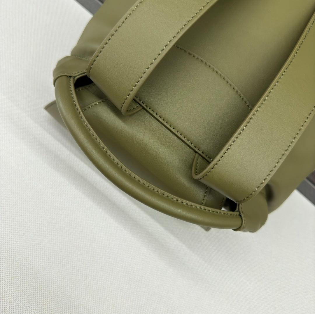 Loewe 2025 Flamenco Backpack 40cm Olive Green Calfskin 274688 - Image 7