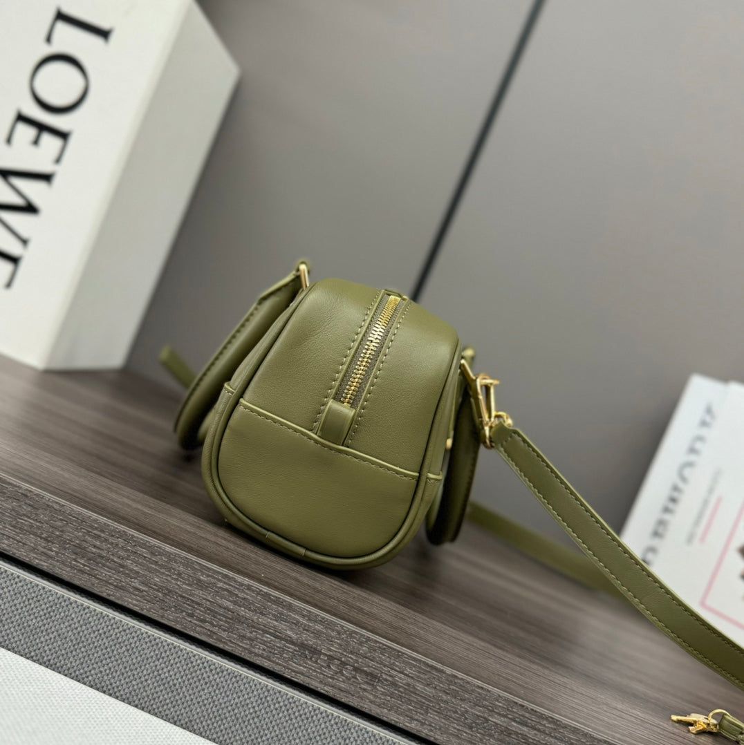 AMAZONA 23 CROPPED BAG IN OLIVE GREEN SOFT GRAINED CALFSKIN - Image 8