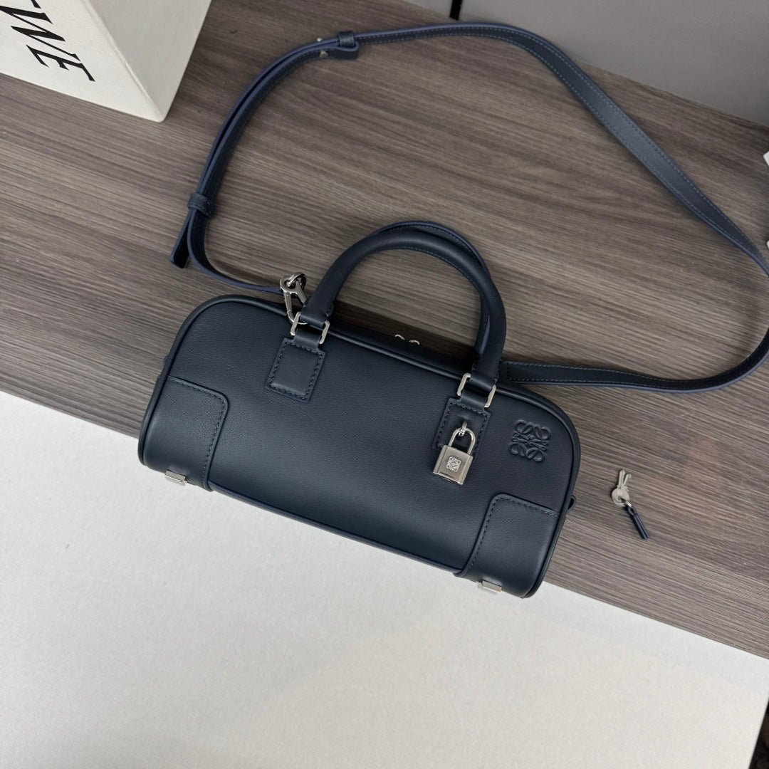 Alternative view of Loewe Amazona 23 Cropped Bag Black - Gray Shiny Calfskin