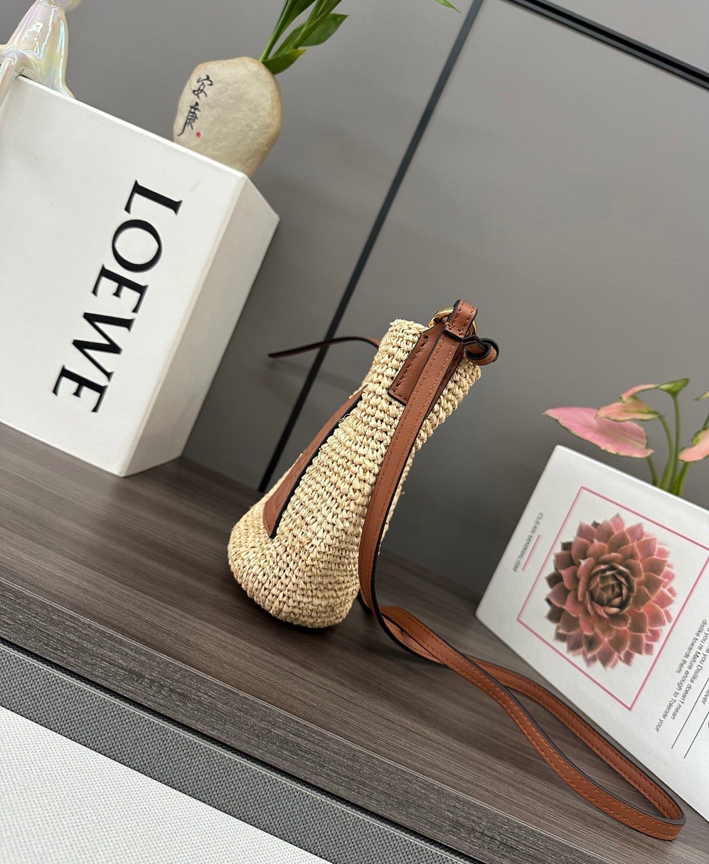 Loewe Slit Pochette Beige Raffia Brown Calfskin - Image 4