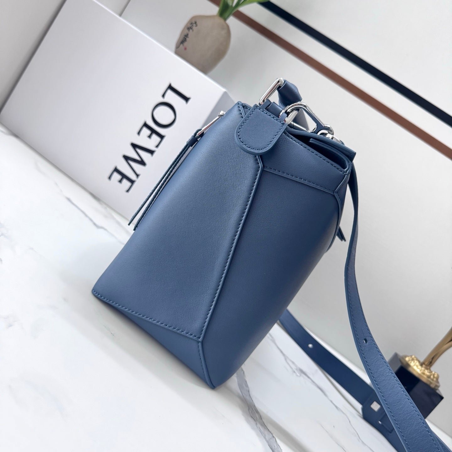 Alternative view of Loew Puzzle Edge Large Bag 33cm Indigo Dye Calfskin