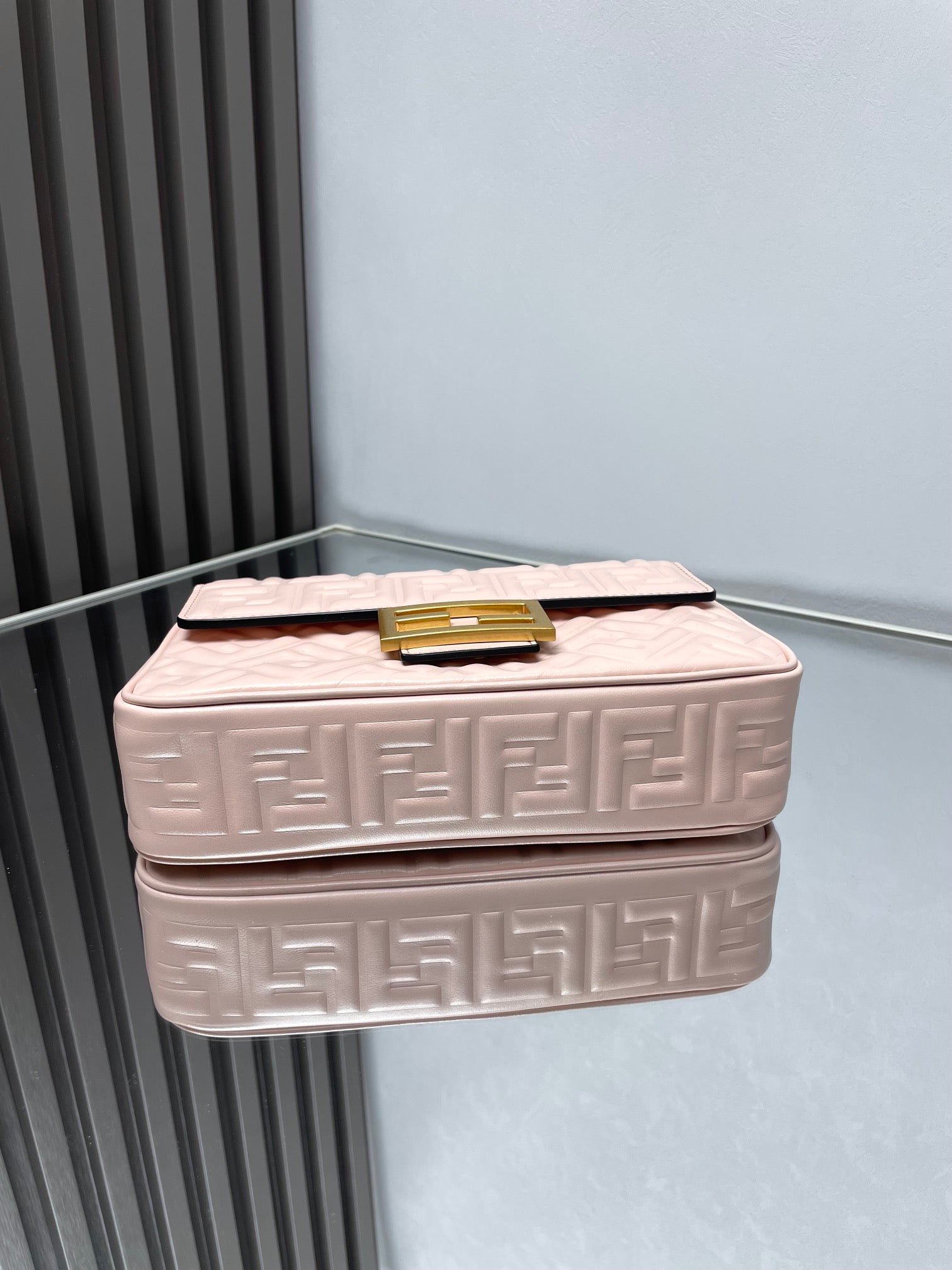 Fendi Baguette 24 Pink Motif Calfskin Bag - Image 3