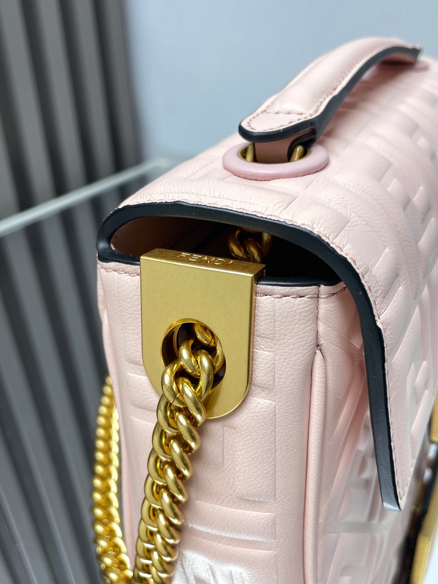 Fendi Baguette 24 Pink Motif Calfskin Bag - Image 7