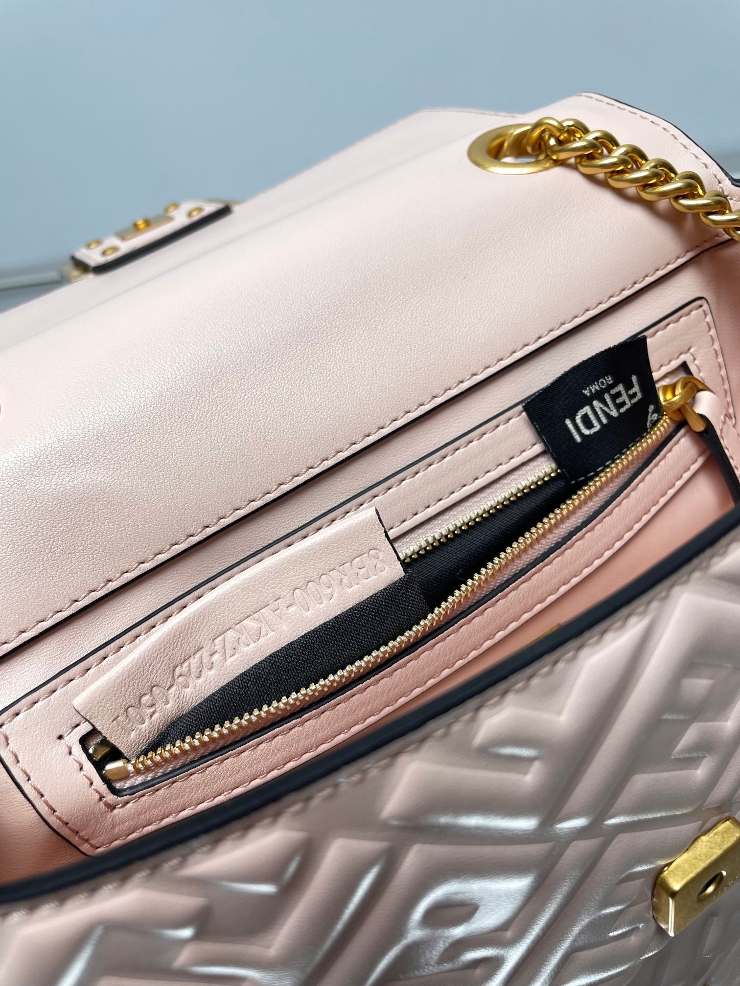 Fendi Baguette 24 Pink Motif Calfskin Bag - Image 9