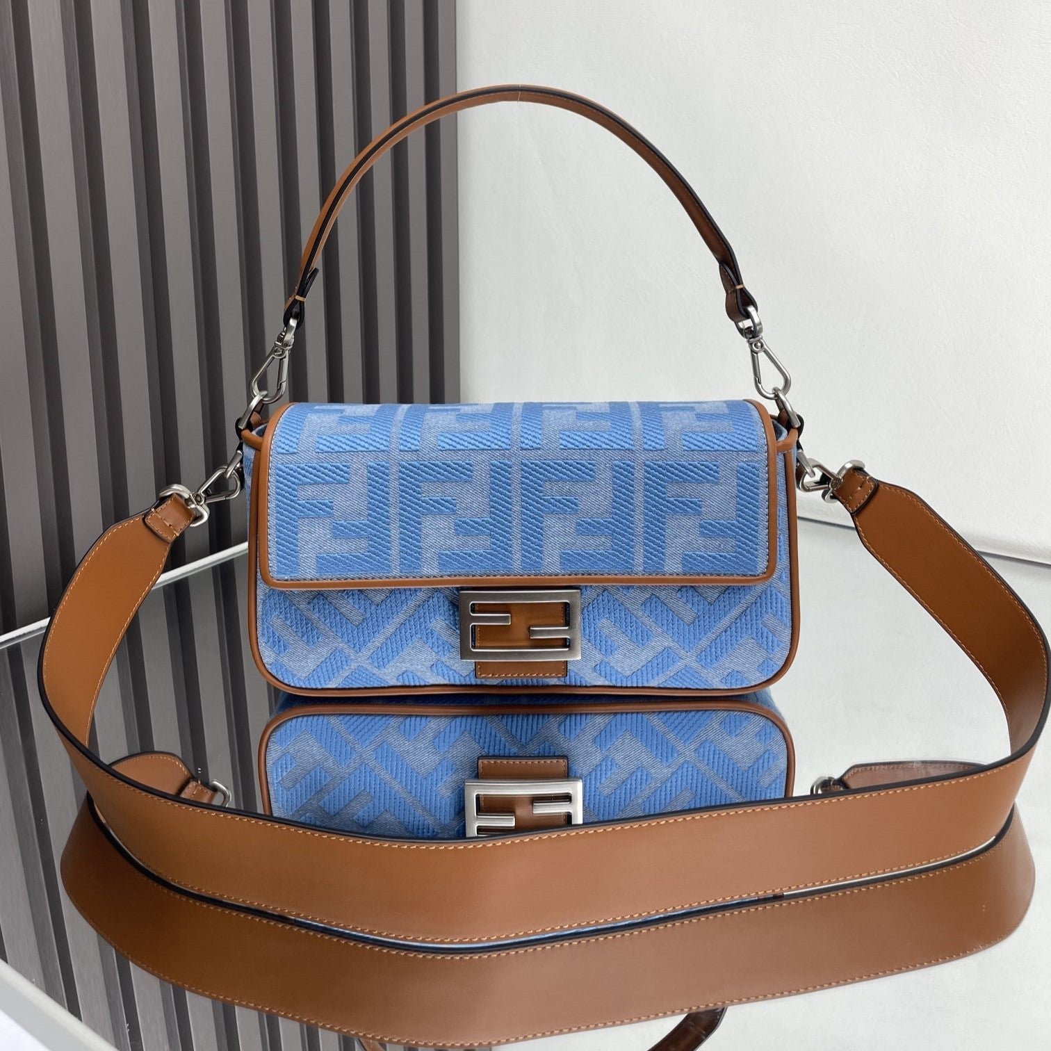 Fendi Baguette 27 Blue Brown Embroidery