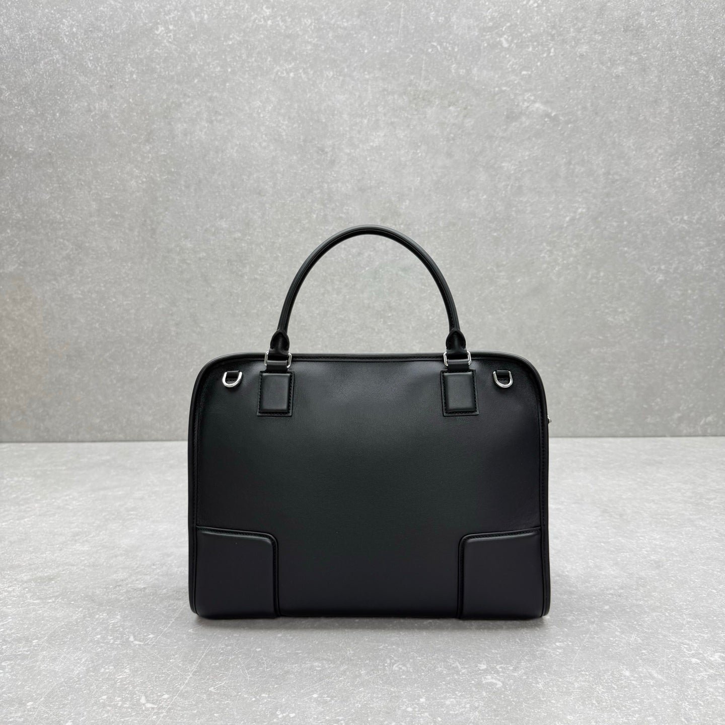 Loewe Large Amazona 180 Black Calfskin 35cm