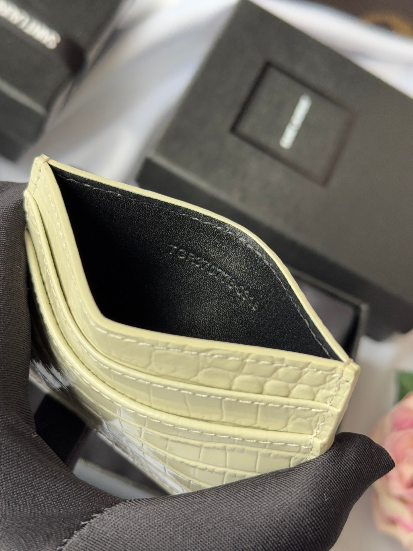YSL Cream Croc-Embossed Leather Card Holder - Image 9