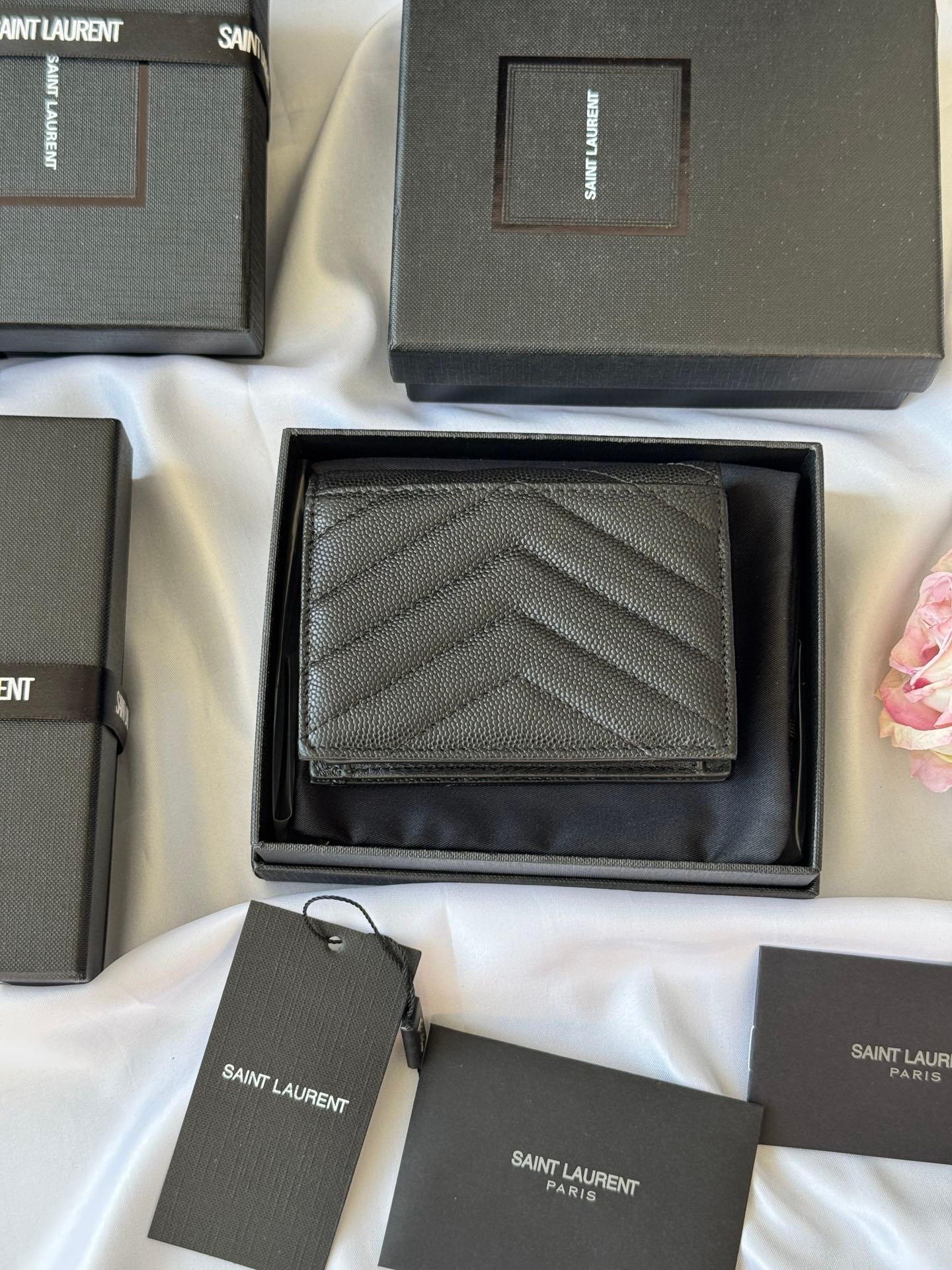 YSL Quilted Leather Luxury Wallet - Image 5