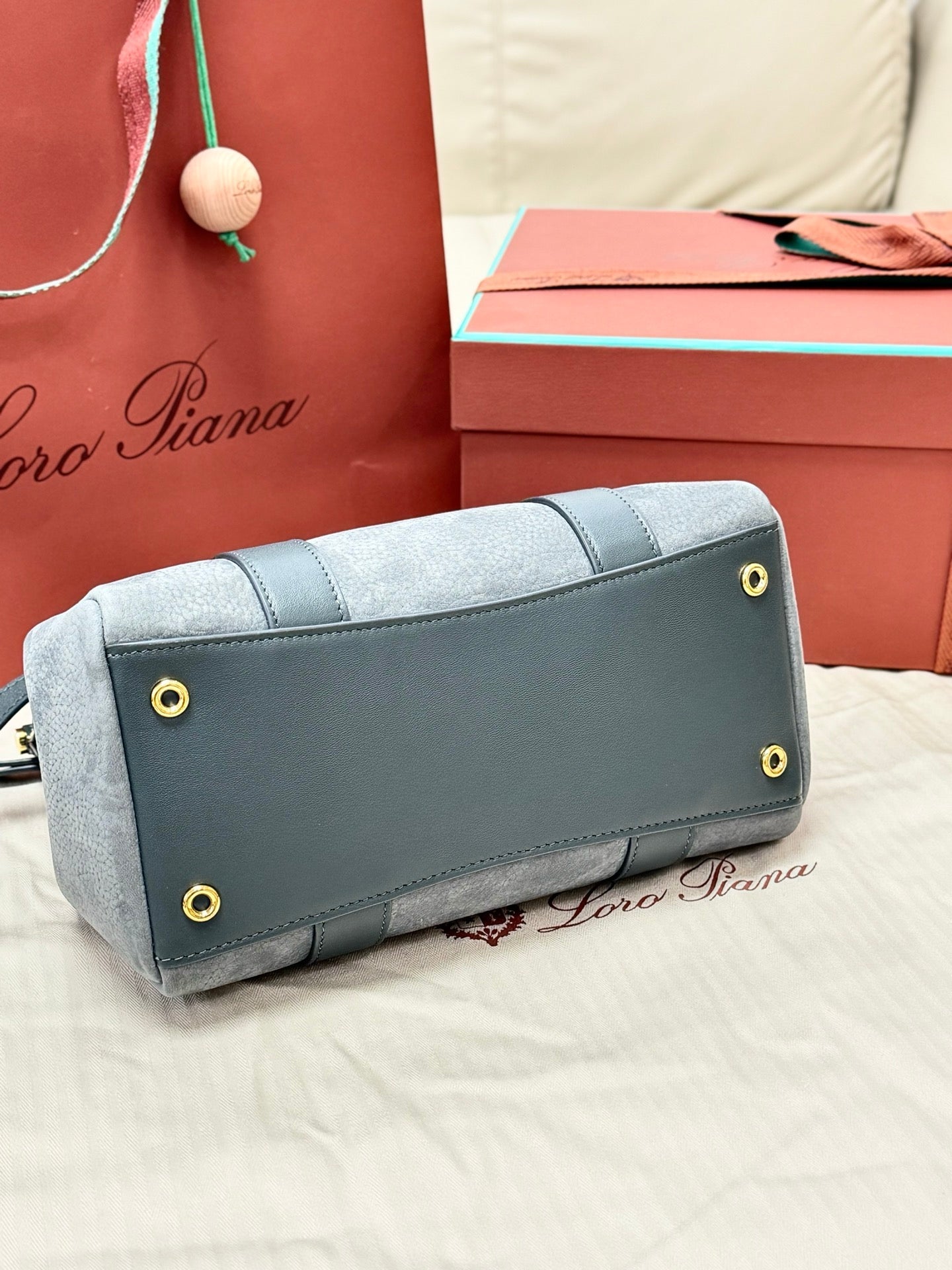 Loro Piana Sesia Grey Suede Purse - Image 3