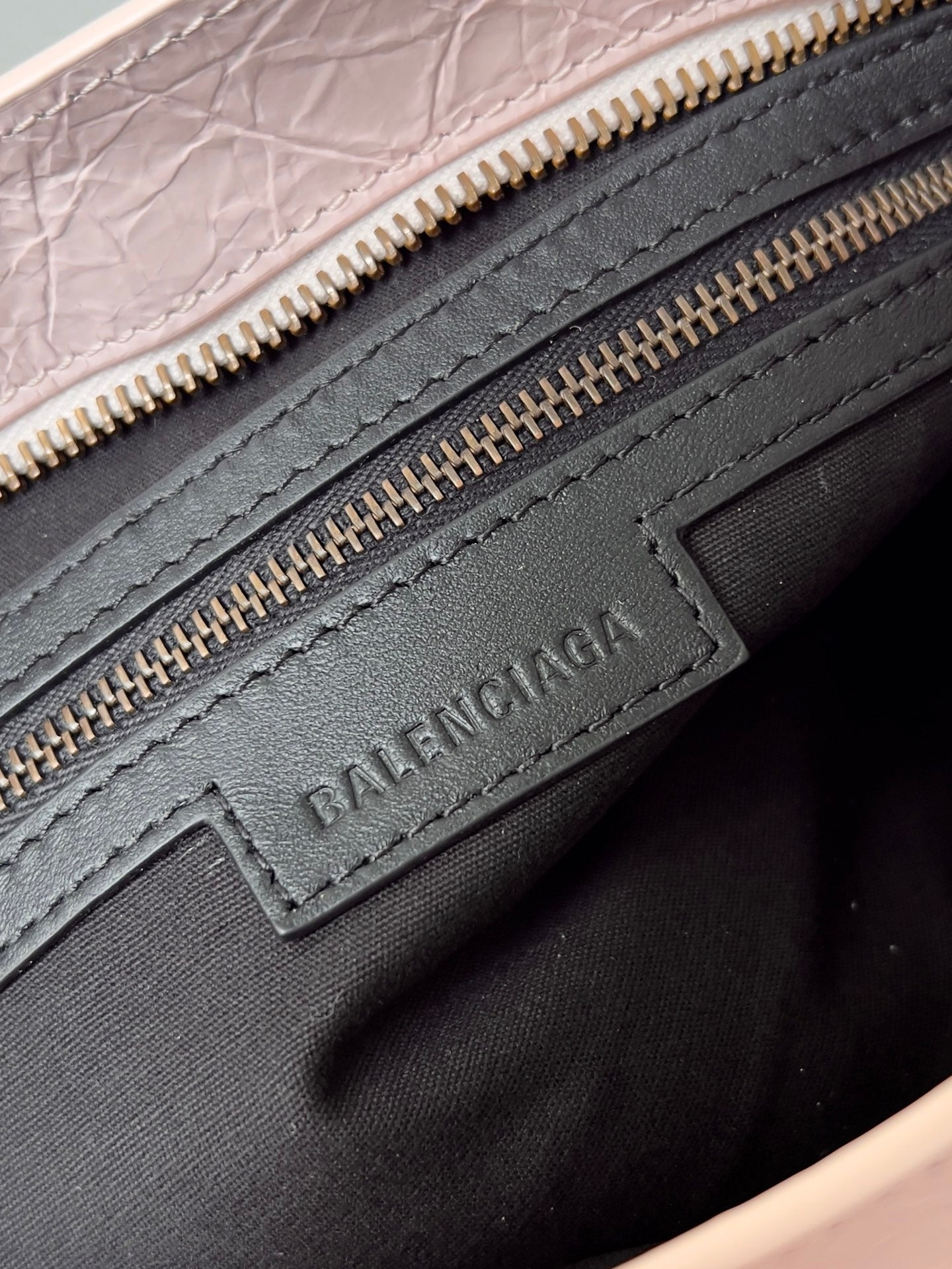 Balenciaga Le City 30cm Pink Leather - Image 9