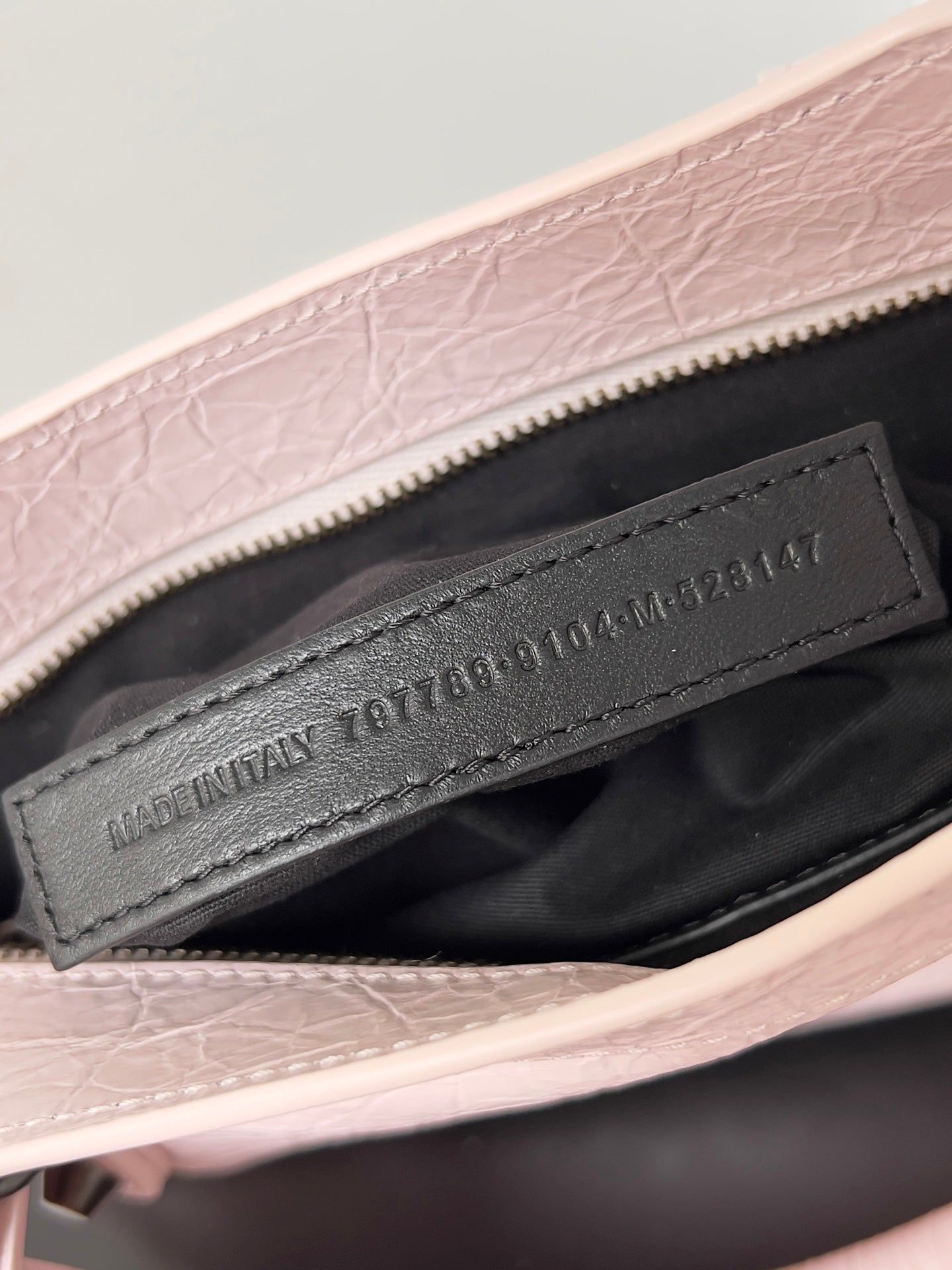 Balenciaga Le City 30cm Pink Leather - Image 6