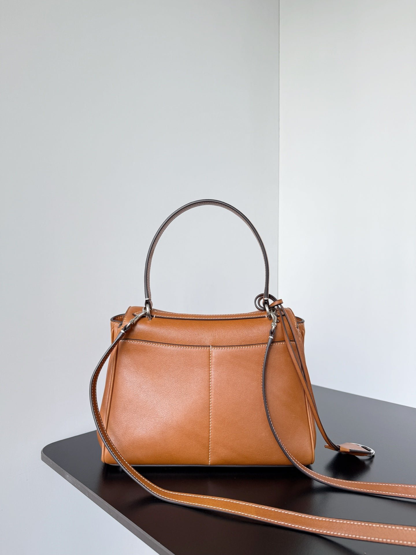 Alternative view of Balenciaga Rodeo 29cm Brown Lambskin